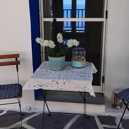 Avgoustina's Semesterbostad *