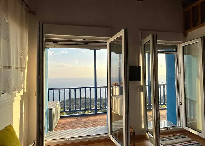 Case de vacanță Avgoustina's Glossa