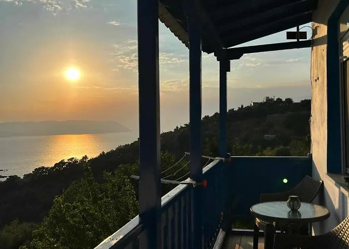 Avgoustina's * Glossa